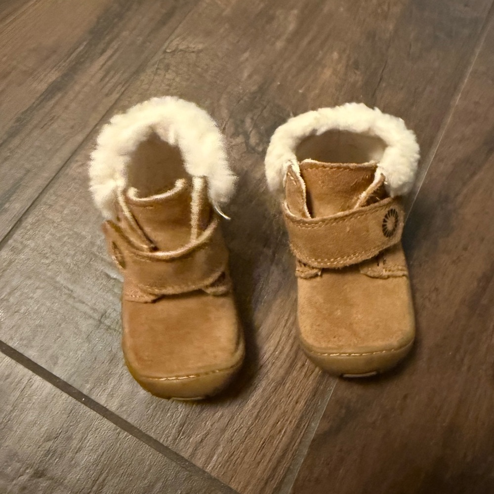 UGG Tan Kids Boots with Cream Fur